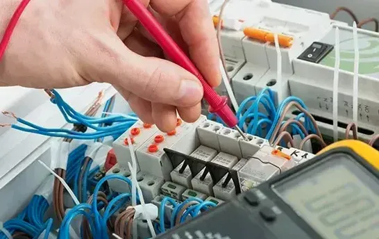 Professional electrician in East Barnet